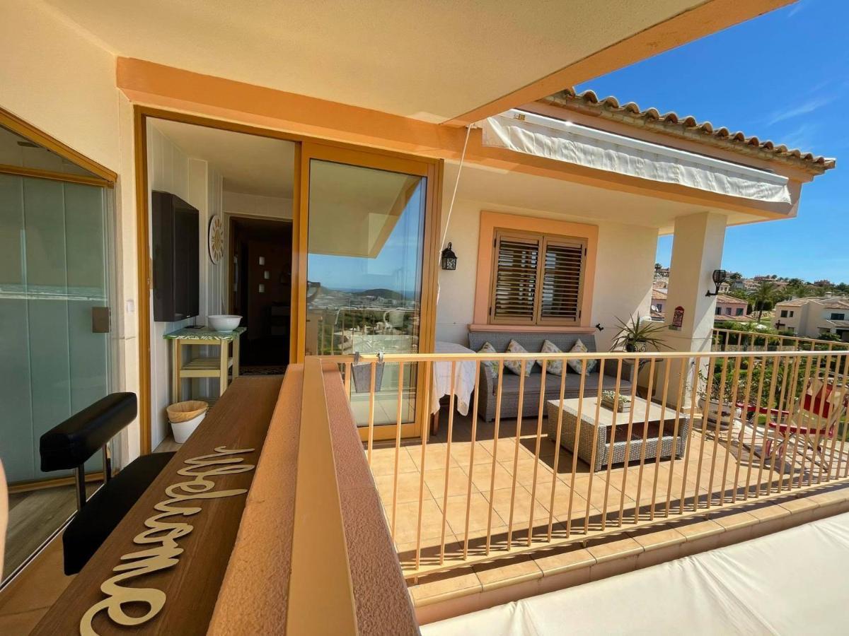 2 Bed Penthouse Apartment - Sea Views - Sleeps 4 Finestrat Kültér fotó