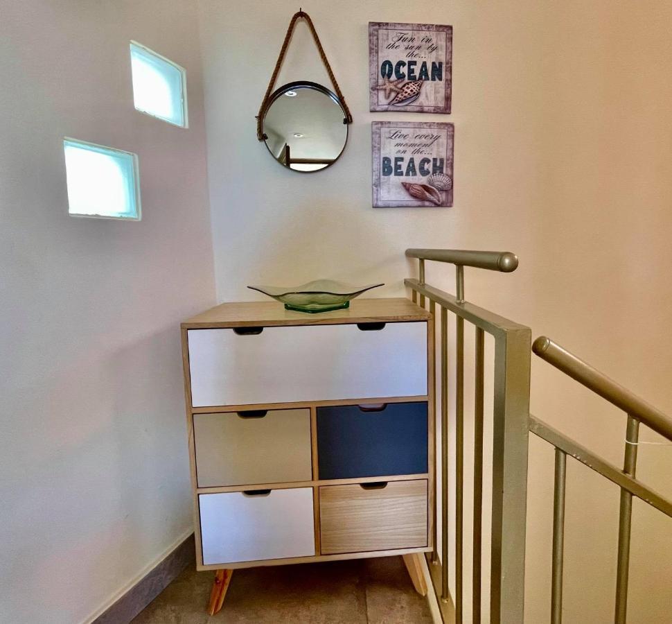 2 Bed Penthouse Apartment - Sea Views - Sleeps 4 Finestrat Kültér fotó